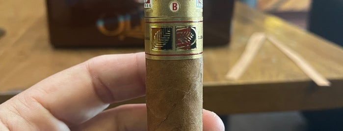 Cigar Point is one of Mexican Places.