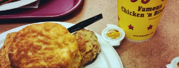Bojangles is one of Philさんのお気に入りスポット.