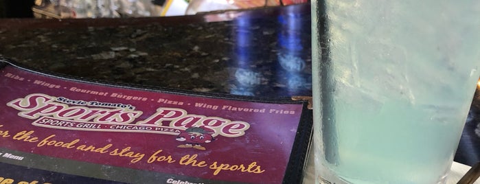 Stevie Tomato's Sports Page is one of Naples, Florida.