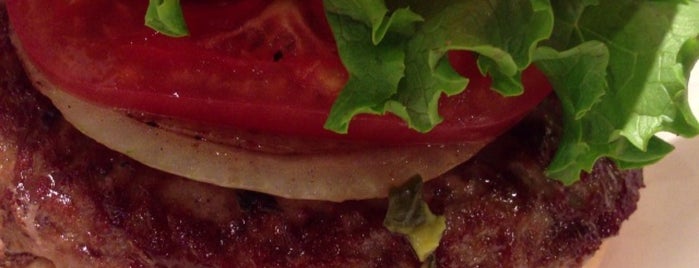 フレッシュネスバーガー is one of I Love FRESHNESS BURGER !.