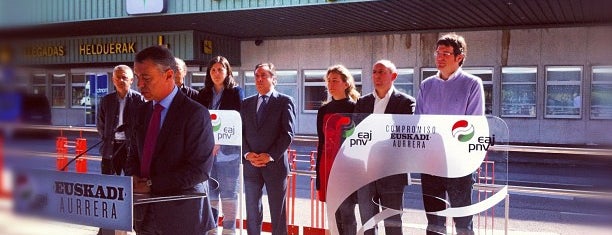 Aeropuerto de Vitoria-Gasteiz (VIT) is one of Aeropuertos de España.