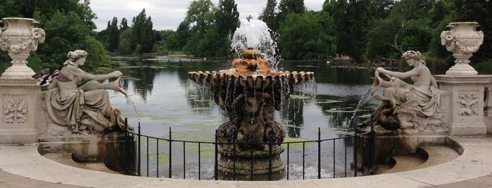 Italian Fountains is one of London, UK.