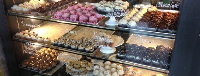 The Cupcrazed Cakery is one of Lugares favoritos de Foodie.