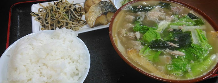 みそ汁亭 秀 我如古店 is one of 沖縄定食屋さん.