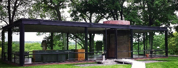The Glass House is one of Erin & Amelia's Bucket List.