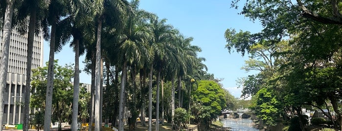 Bulevar del Río is one of Tempat yang Disukai Juliana.