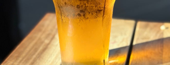 Riverland Bar is one of D's Melbourne Drinks (CBD) List.