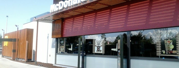 McDonald's is one of Lieux qui ont plu à Charlotte.