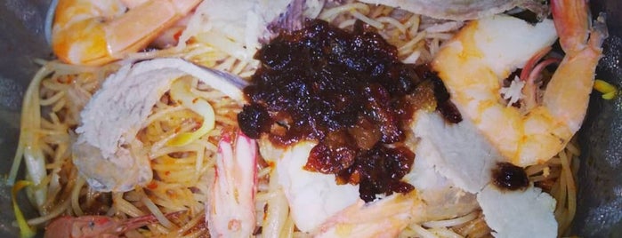 Chao Yang Prawn Noodle is one of GG's Go Local!.