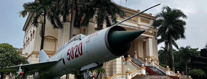 Bảo Tàng Phòng Không Không Quân (Air Force Museum) is one of Hanoi.