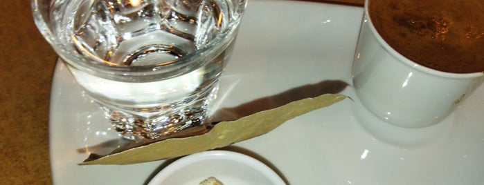 Çetinkaya Pasta & Simit & Cafe is one of Manisa Pastane-Kafe.