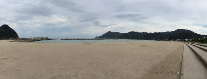 浜須井海水浴場 is one of Beautiful Beach..