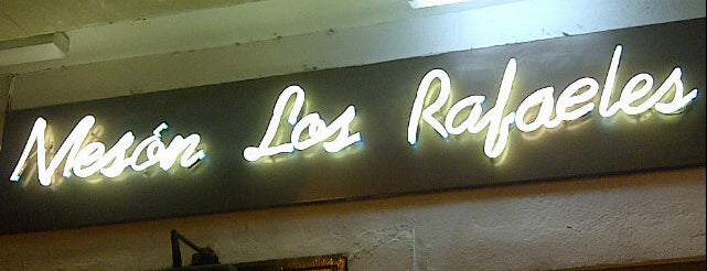 Los Rafaeles is one of Locais salvos de Vicky.