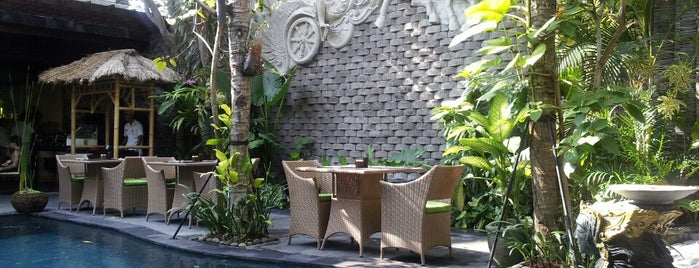 The Bali Dream Villa Breakfast Area is one of esmme.