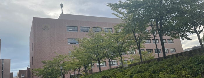 第1学舎 is one of 関西大学 千里山キャンパス　施設.