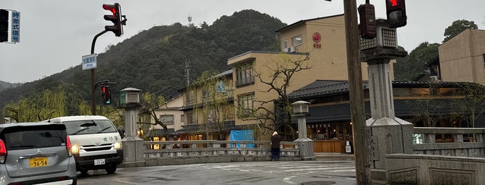 ファミリーマート 城崎温泉店 is one of 兵庫県但馬地方のコンビニエンスストア.