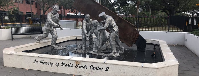 9/11 Fallen Heroes Memorial is one of สถานที่ที่บันทึกไว้ของ Kimmie.