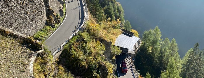 Col du Splügen is one of Pässe der Schweiz.