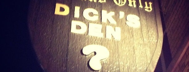 Dick's Den is one of Locais curtidos por rebecca.