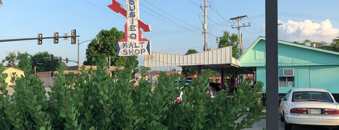 Susie Q Malt Shop is one of Route 62 Roadtrip.