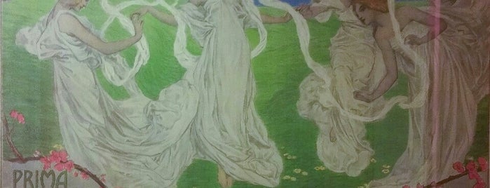 Alfons Mucha e le atmosfere art nouveau is one of Locais salvos de alessandro.