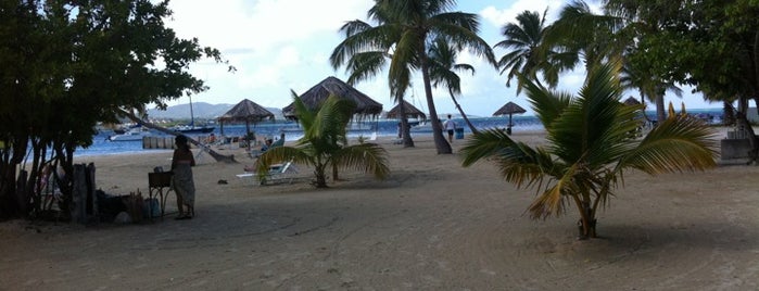 Hotel On The Cay is one of สถานที่ที่ Ico ถูกใจ.