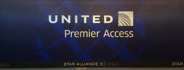 United Premier Access is one of Lugares favoritos de Jayzen.
