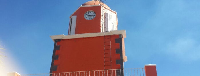 Cerro Del Reloj is one of Erika'nın Beğendiği Mekanlar.