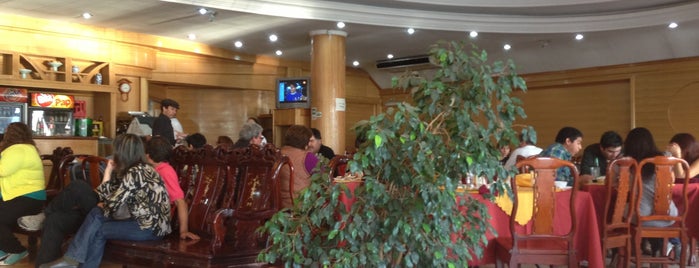 Ming Ren is one of Must-visit Restaurantes chinos in Santiago.