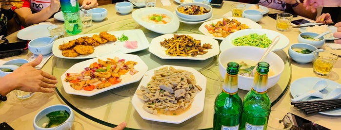 Huang Fan Er is one of Hang Zhou Eats 杭州美食.