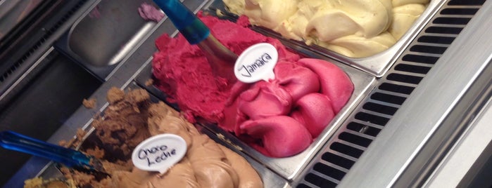 BOSCO gelato is one of Augusto’s Liked Places.