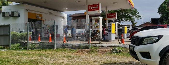 Shell Pdg Tengku is one of Fuel/Gas Stations,MY #4.