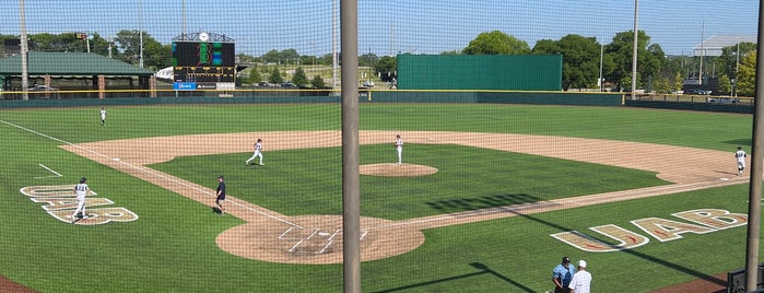 UAB Young Memorial Baseball Field is one of Fix.