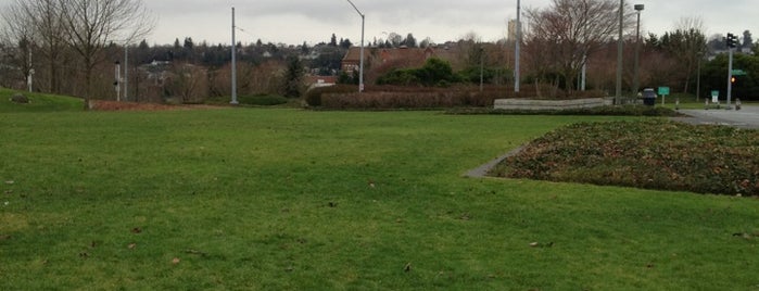 Sam Smith Park is one of Seattle.