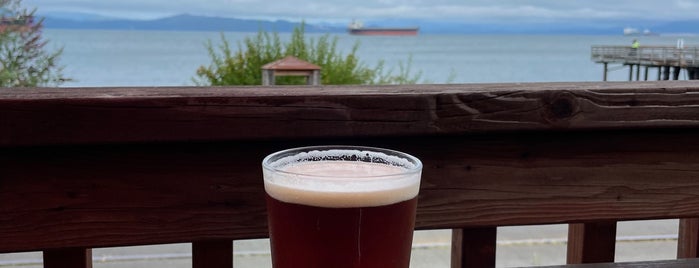 Astoria Brewing Co. is one of Oregon Brewpubs.