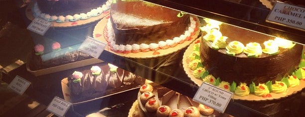 Mer-Nel's Cake House is one of Foodtrip!.