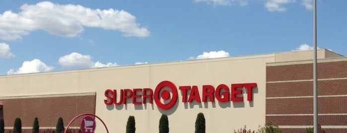 Target is one of สถานที่ที่ Tim ถูกใจ.