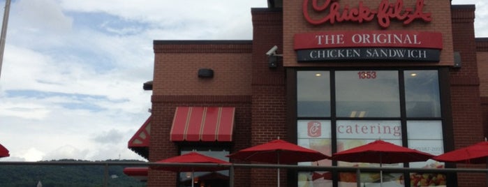 Chick-fil-A is one of Kelly : понравившиеся места.