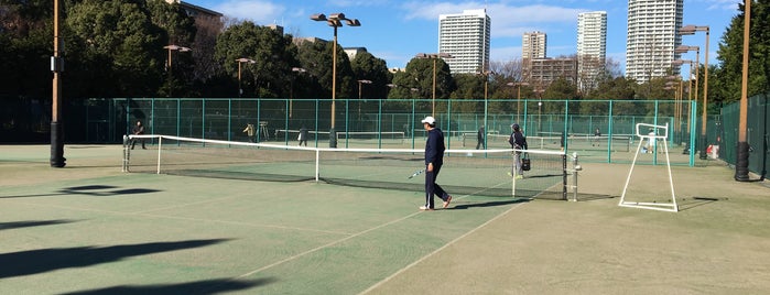 木場公園テニスコート is one of 行ったことのあるテニスコート.