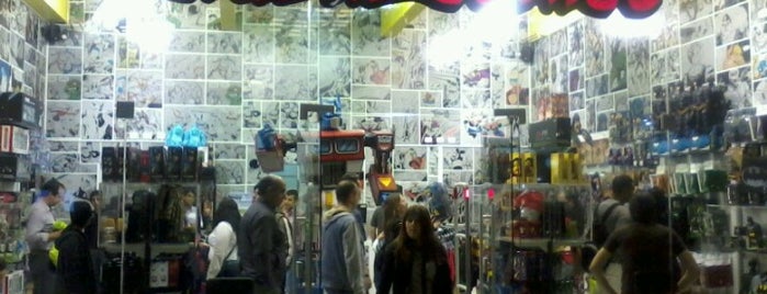 Ciudad Comics is one of Bogotá friki.