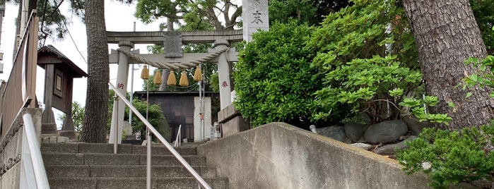 賀来神社 is one of 藤沢.