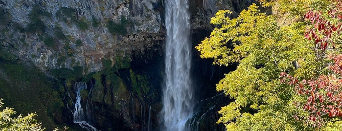 Kegon Waterfall is one of Tempat yang Disimpan Dave.