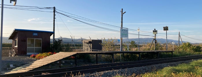 Mizuho Station is one of JR 홋카이도역 (JR 北海道地方の駅).