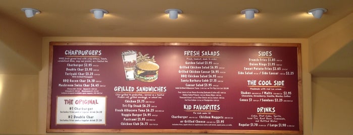 The Habit Burger Grill is one of Tempat yang Disukai David.