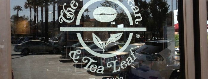 The Coffee Bean & Tea Leaf is one of Orte, die Rosana gefallen.