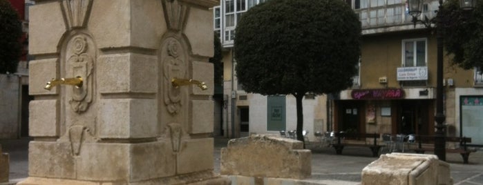 Plaza De La Libertad is one of Castilla y León.