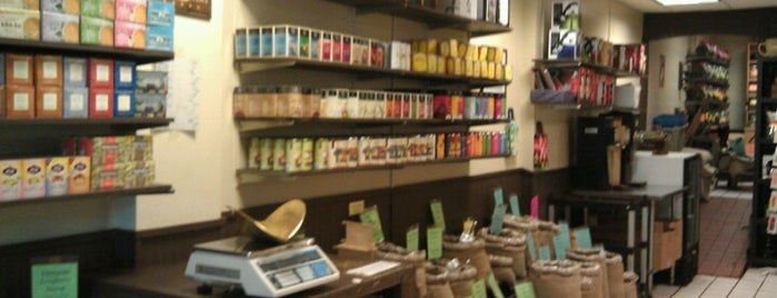 Empire Coffee & Tea is one of Tempat yang Disimpan ᴡ.