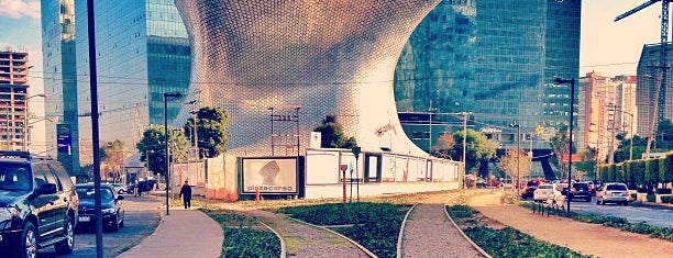 Museo Soumaya is one of CDMX.