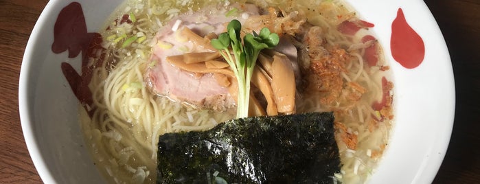 支那そば やまき is one of The 麺.