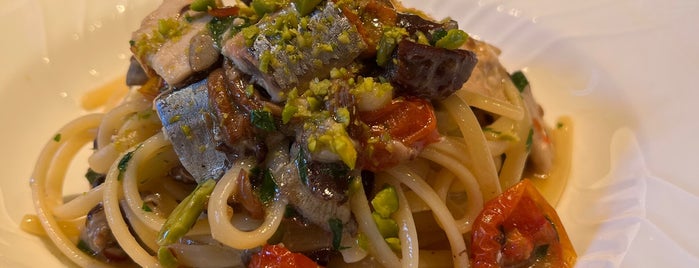 cucina italiana enne is one of Restaurent🇯🇵.